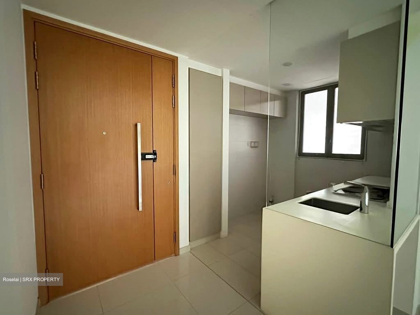 Prive (D19), Condominium #566274261